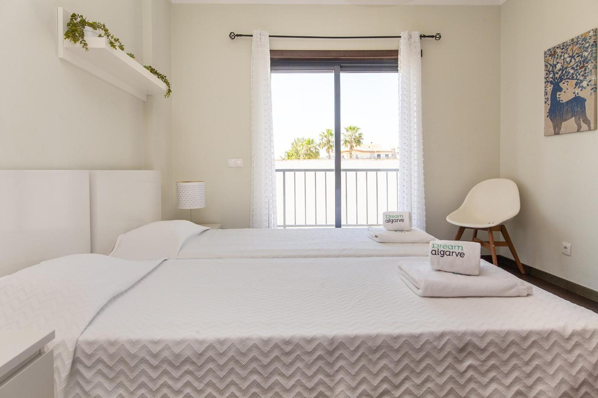 B03 - Luxury 2 Bed Lagos Marina Exterior photo